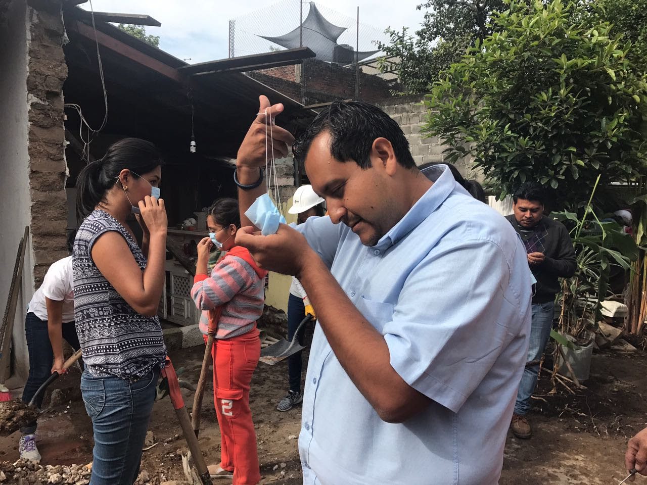 Reprobable la falta de atención a damnificados por el sismo: Beto Mojica