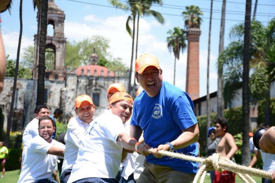 Los jóvenes morelenses dialogan con Víctor Caballero en el “Aquatón 2018”