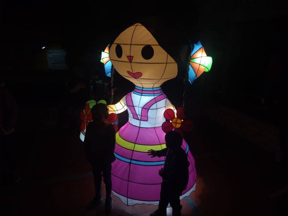 Morelos tiene su Villa Iluminada en Emiliano Zapata