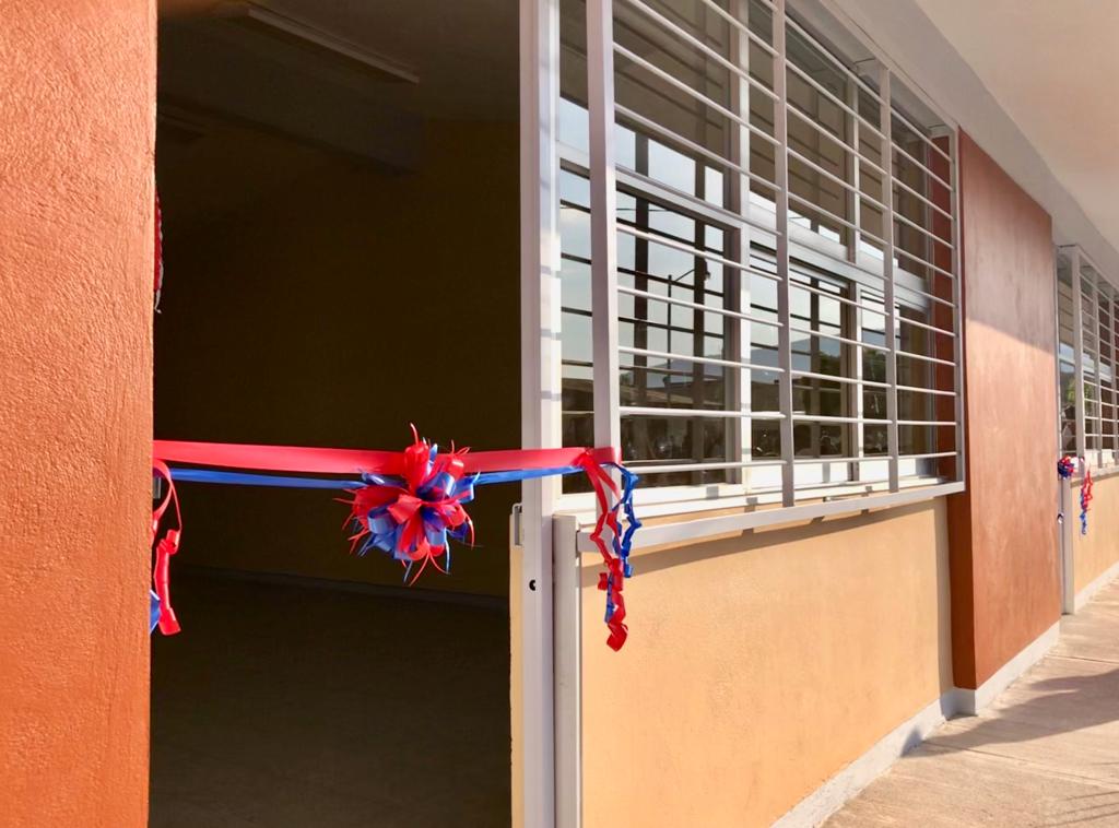 Entregan primera escuela reconstruida después del sismo