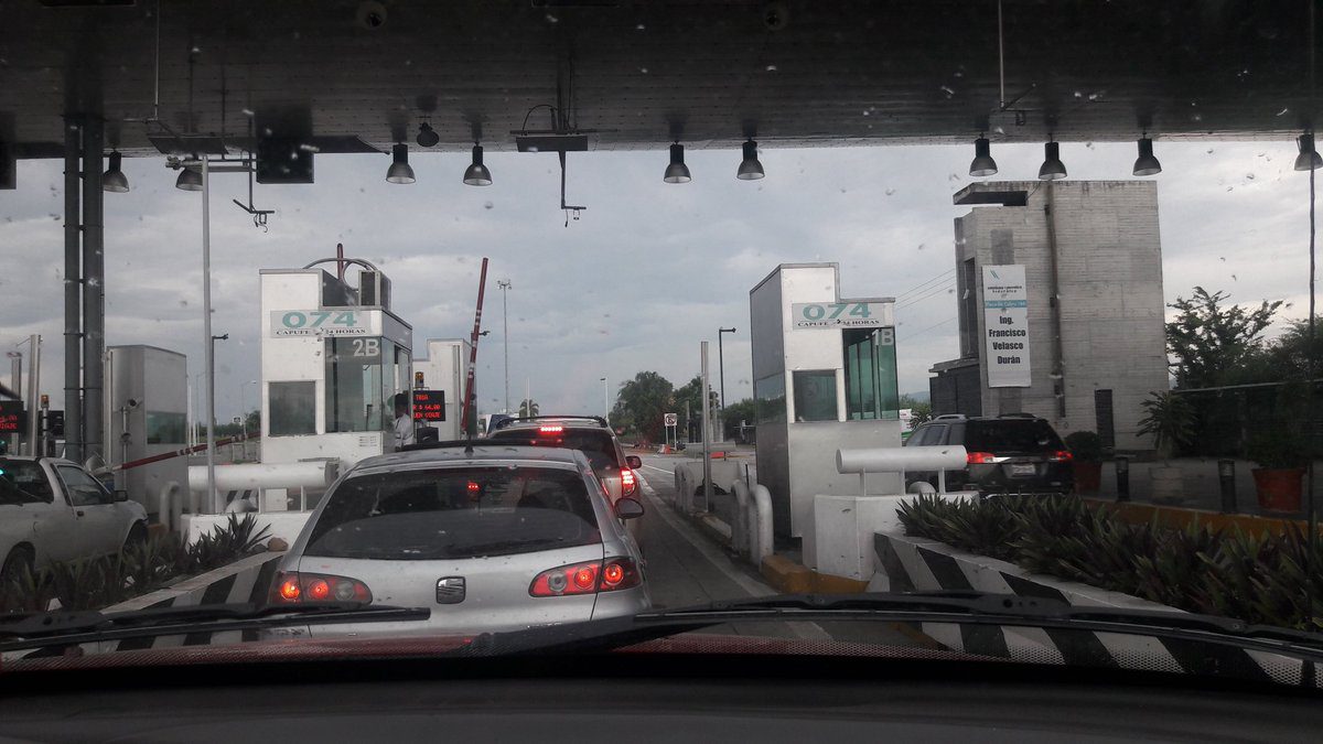 Pide Congreso suspensión de pago en casetas del sur