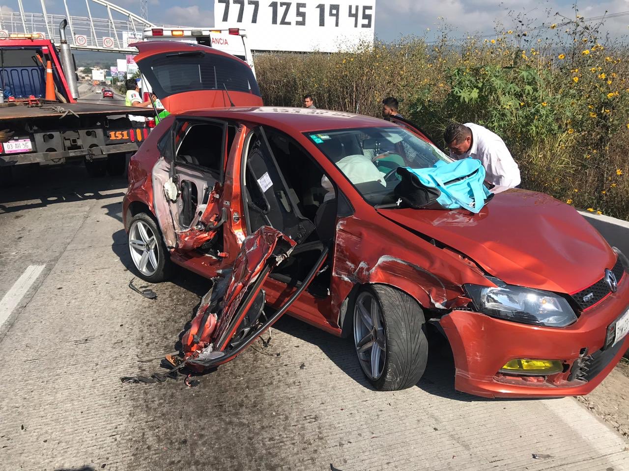 Arreglaba una falla mecánica y fue arrollado en el Paso Exprés