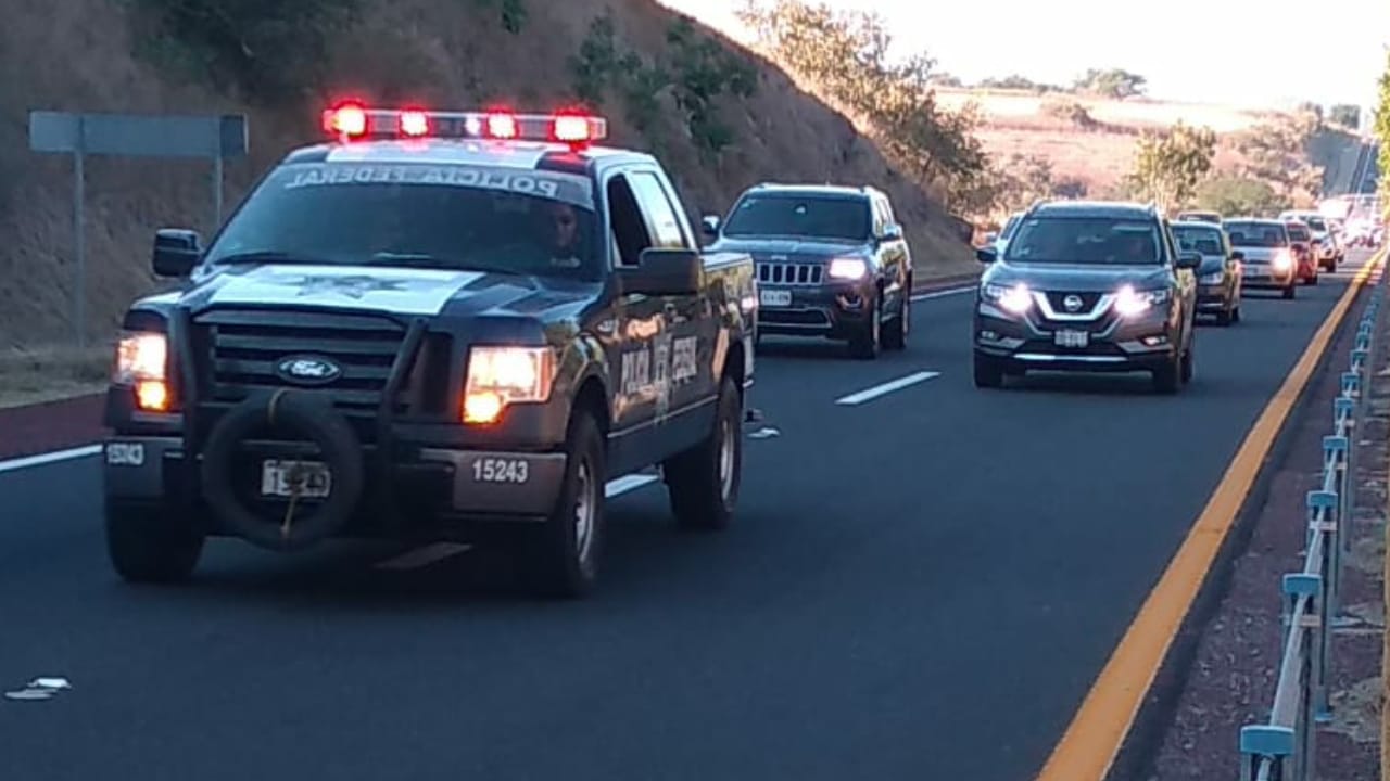 Realizan operativo carrusel en carreteras
