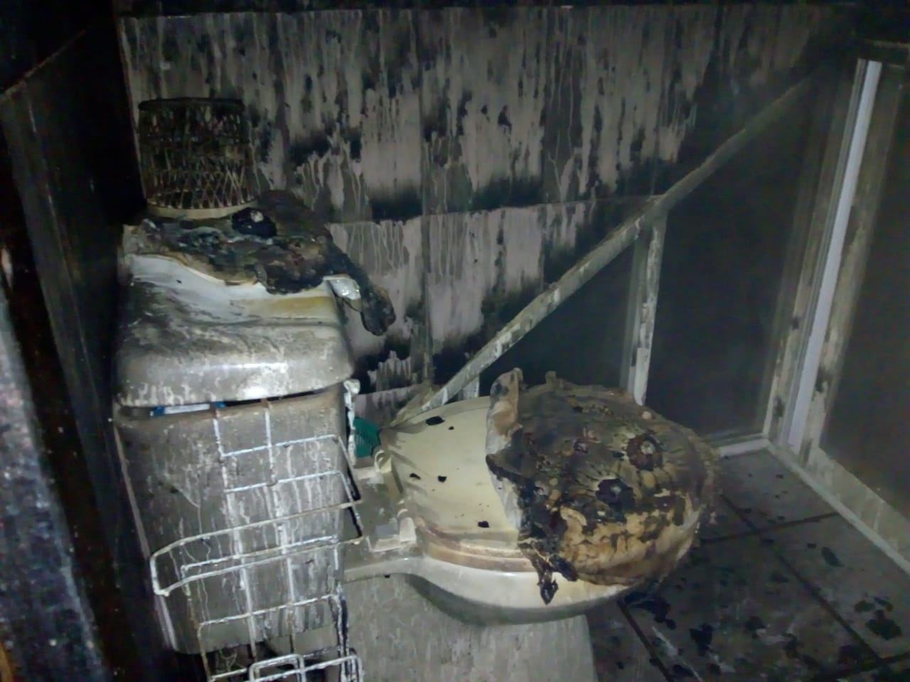 Veladoras en altar provocó incendio en casa de Ocotepec