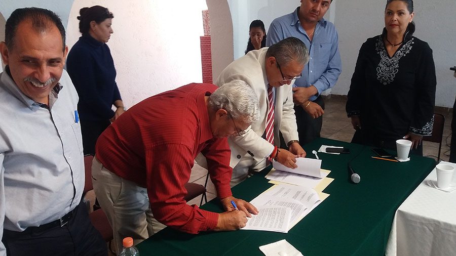 Firman convenio de colaboración por un año, patronato de la casa de la cultura de Cuautla y el IEBEM