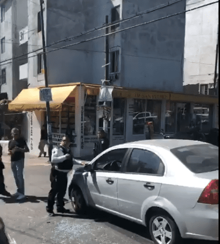 Automovilista atropelló a dos polícias en Cuernavaca