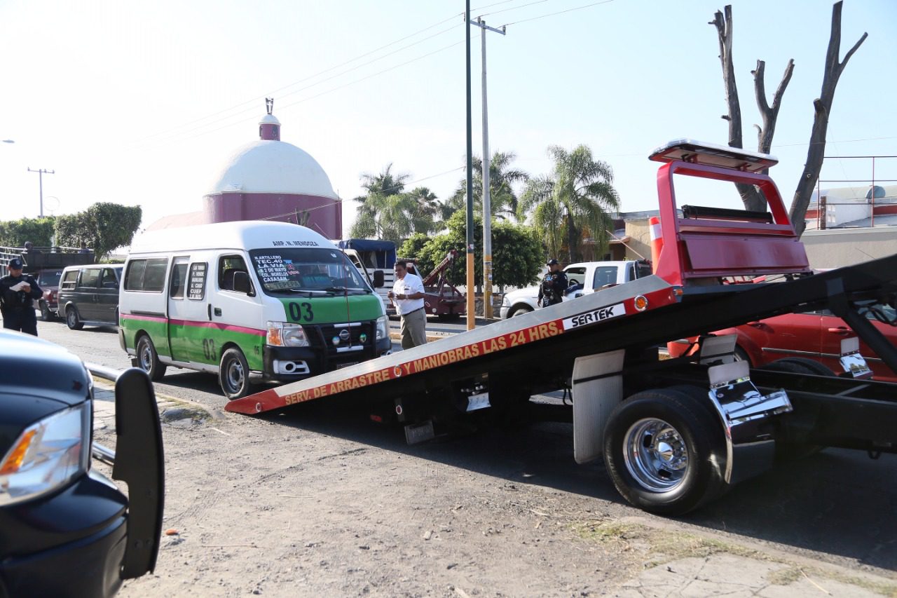 Seguirán operativos para regular transporte público