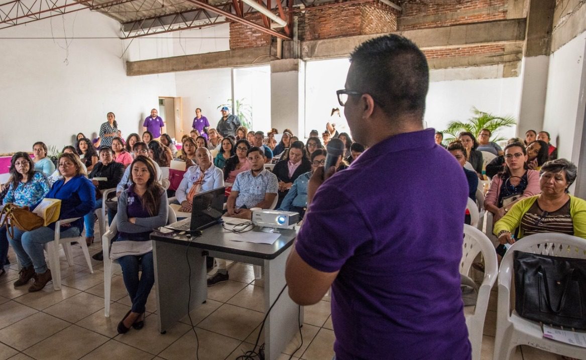 DIF Morelos dará despensas y desayunos en escuelas