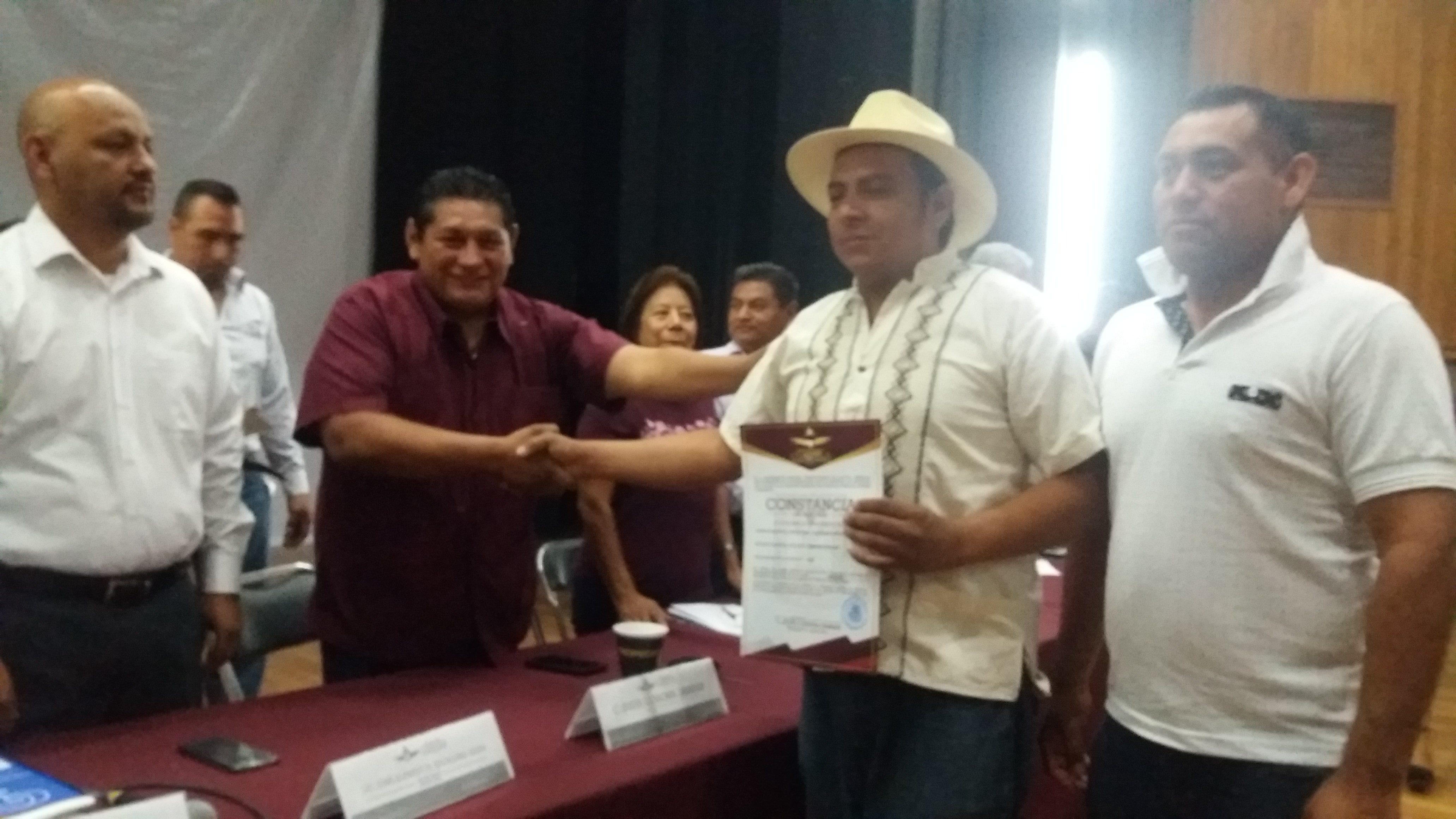 Validan elección de ayudantes en colonias de Cuautla