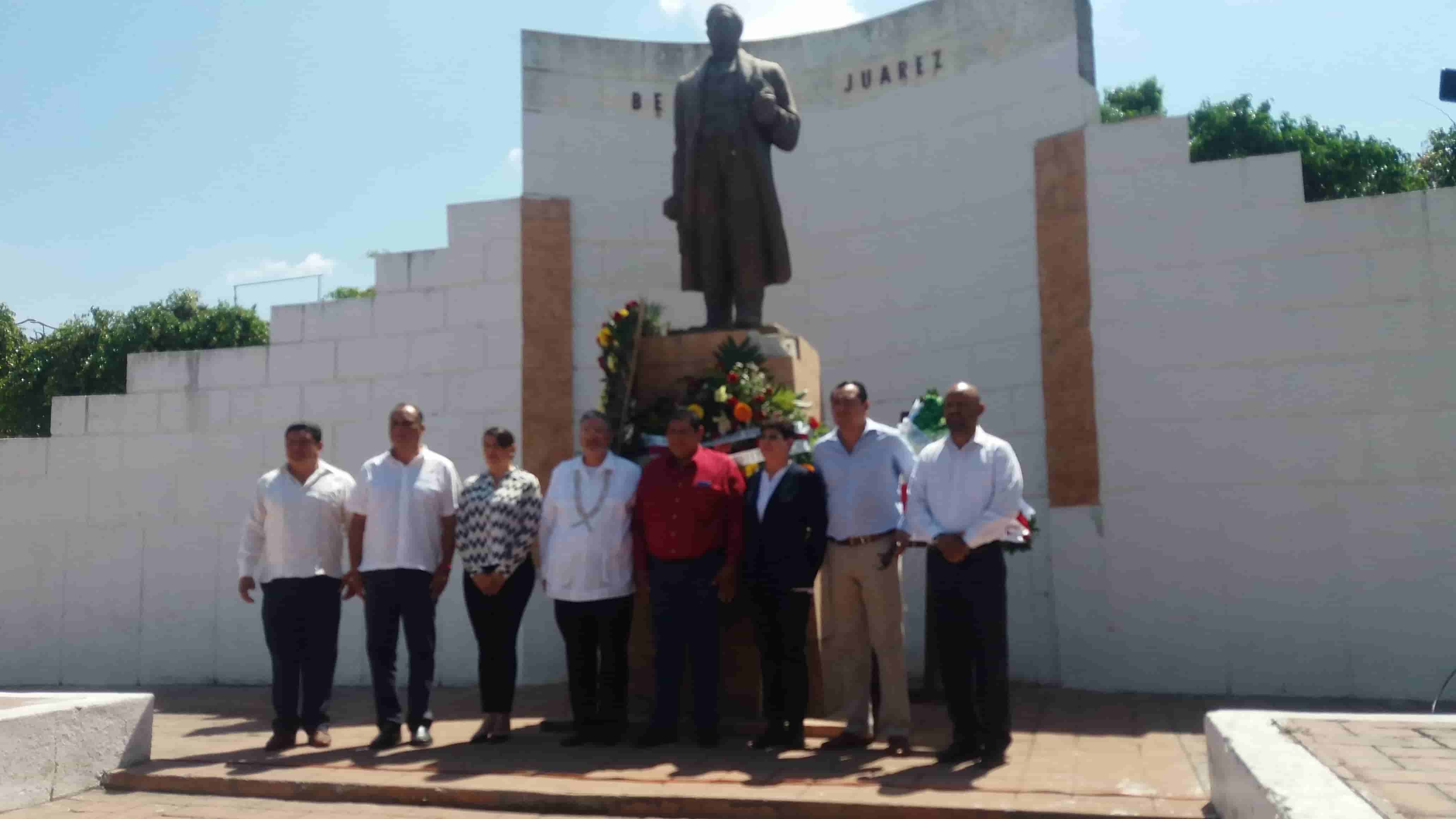 Conmemoran el natalicio de Benito Juárez en Cuautla