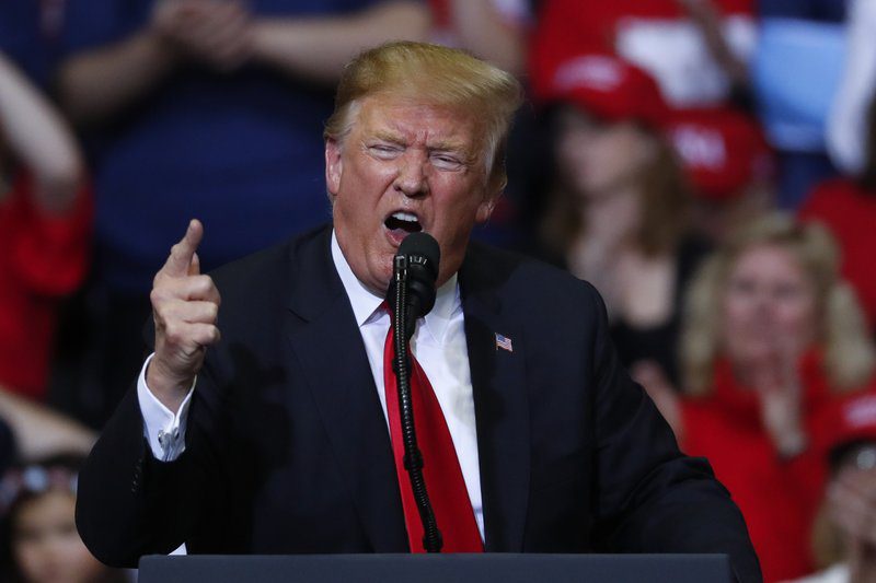 La próxima semana Trump podría cerrar la frontera con México