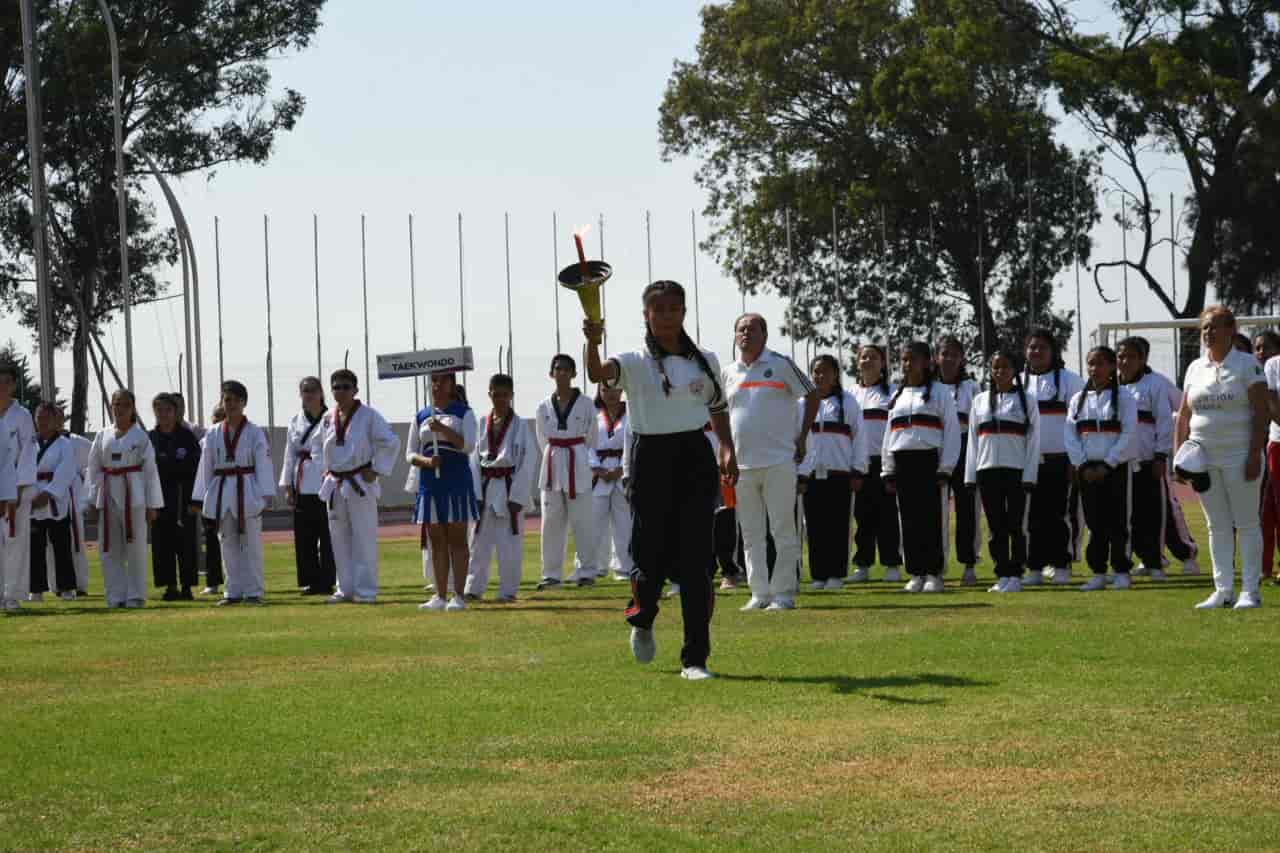 Inician competencias de secundaria en Juegos Deportivos