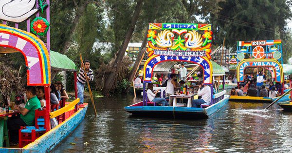 Ya hay trajineras con WIFI en Xochimilco