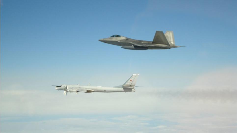 EE.UU. intercepta seis aviones rusos