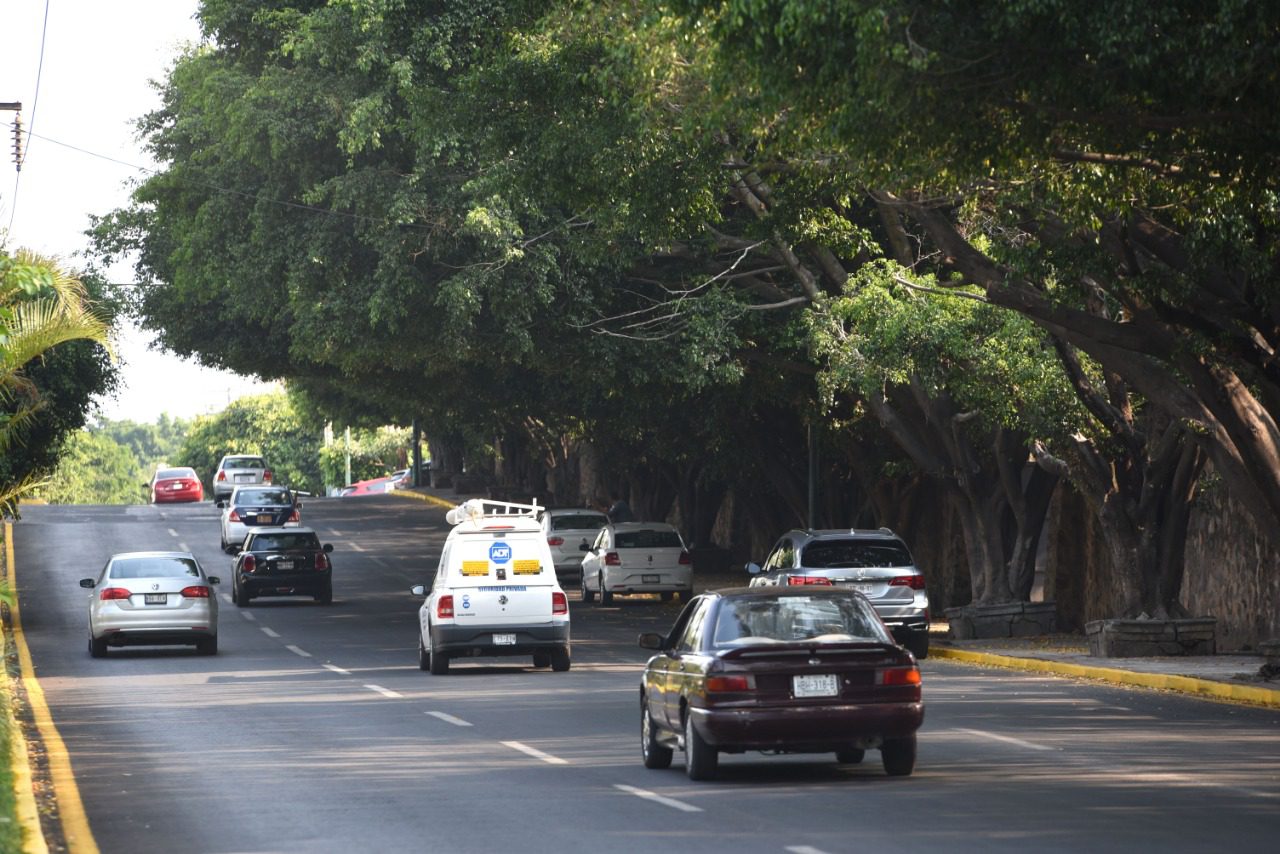 Entregan SIN BACHES principales calles de Cuernavaca