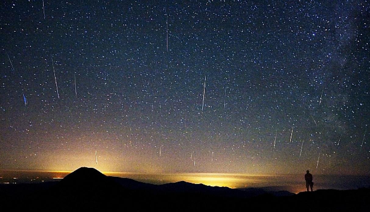 Lluvia de estrellas iluminará el cielo este fin de semana