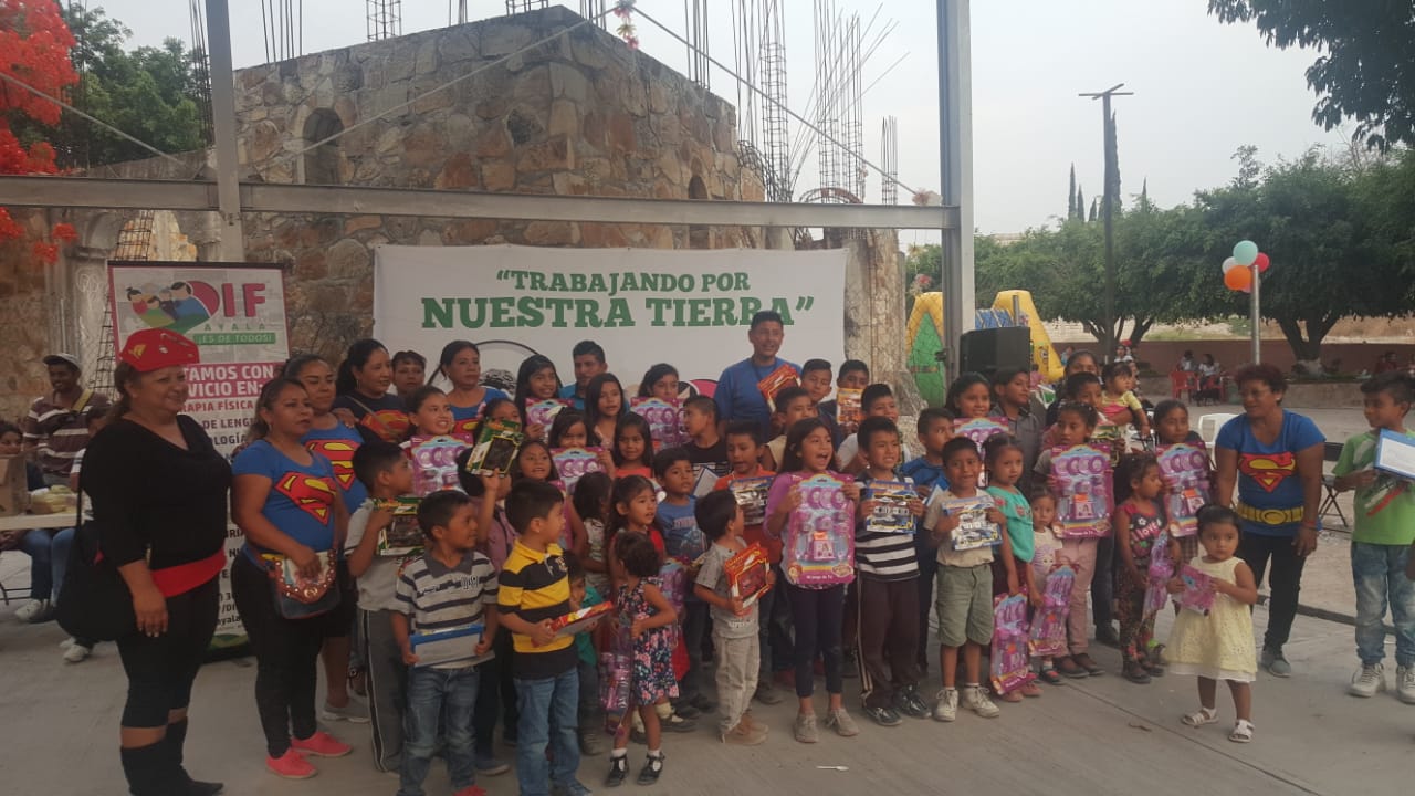 Festejan a la niñez del municipio de Ayala