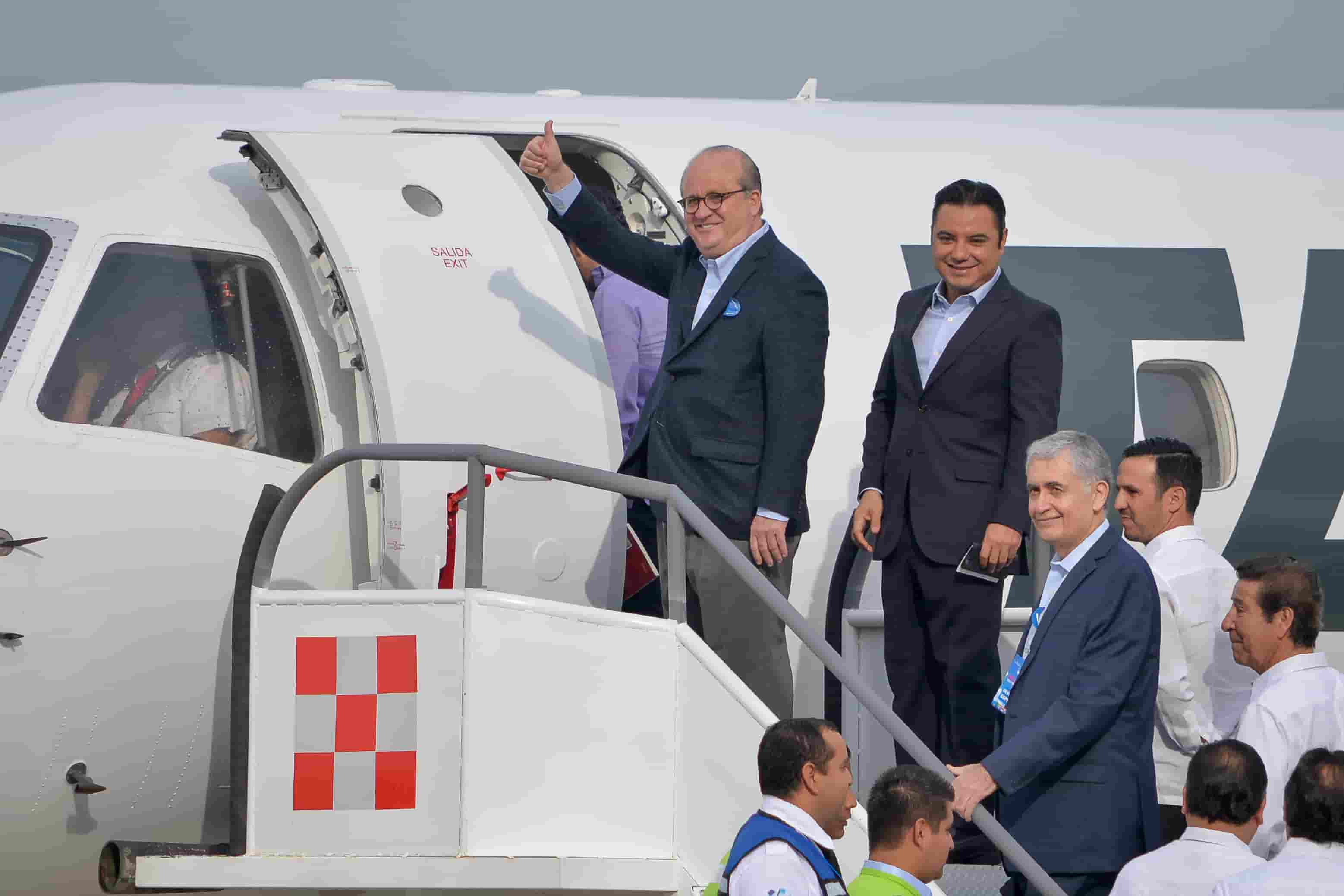 Funcionarios de Graco gastaron casi 2 mdp en vuelos a EU