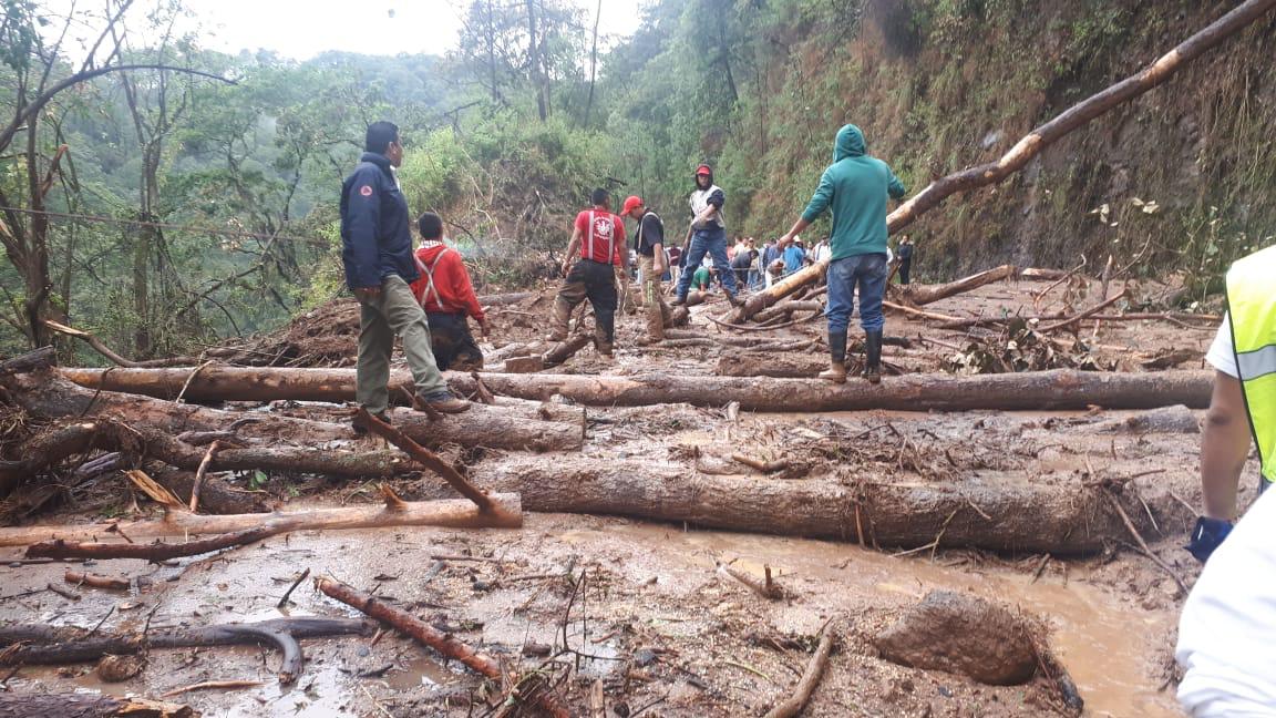 Riesgo permanente por deslaves en la carretera Cuernavaca-Ocuilan
