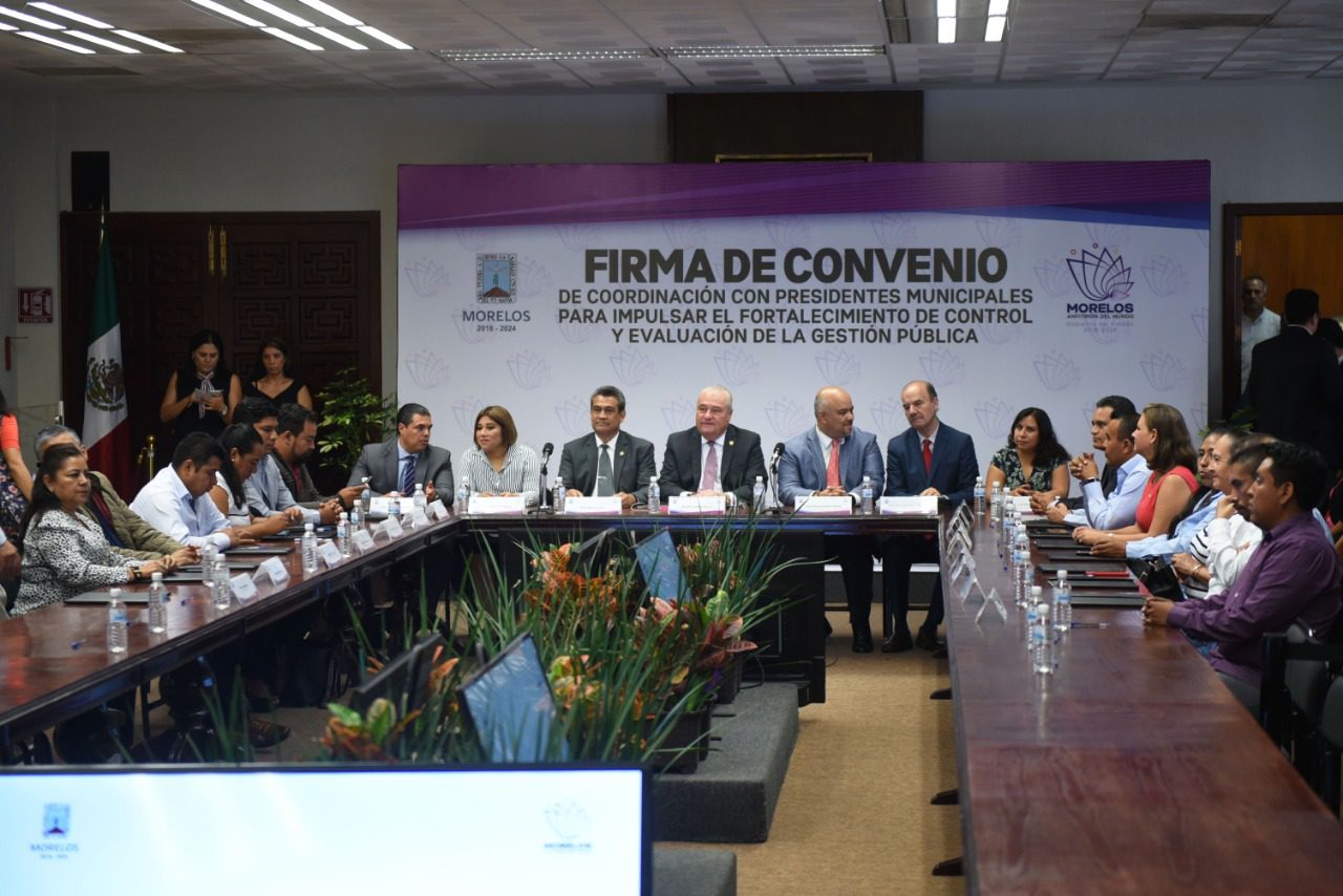 Acuerdan castigar a funcionarios corruptos en Morelos