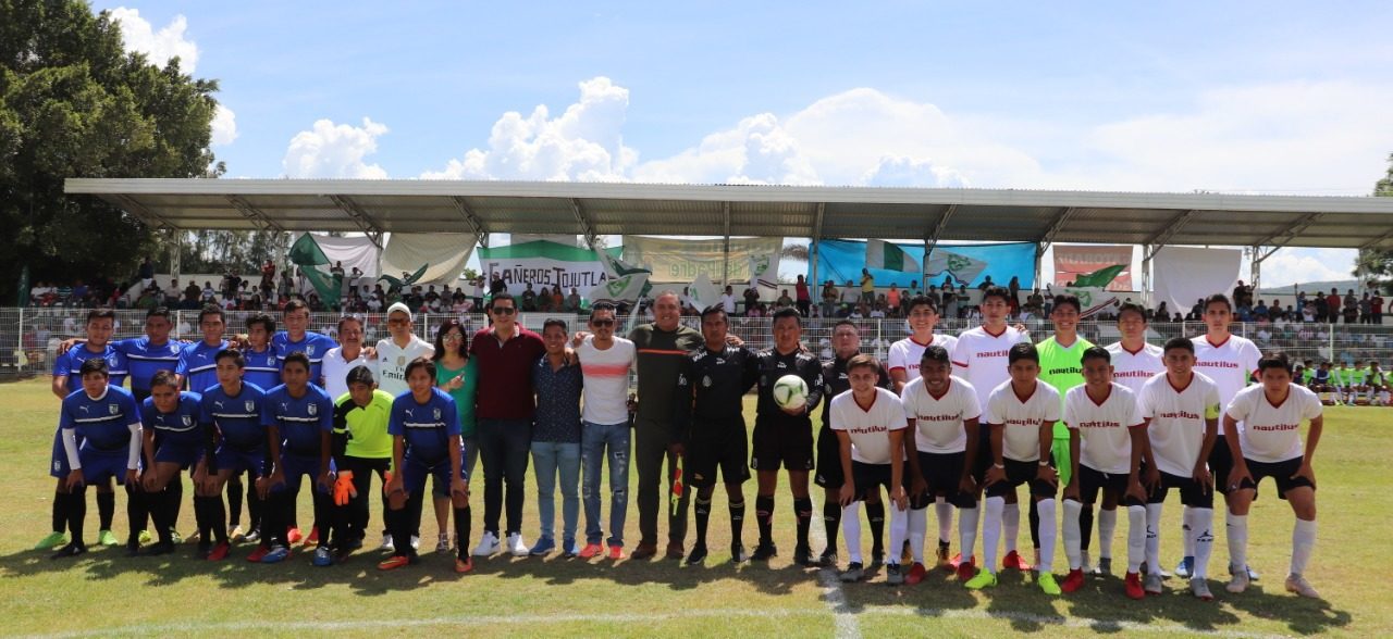 Presentan equipo de tercera división de Cañeros Jojutla