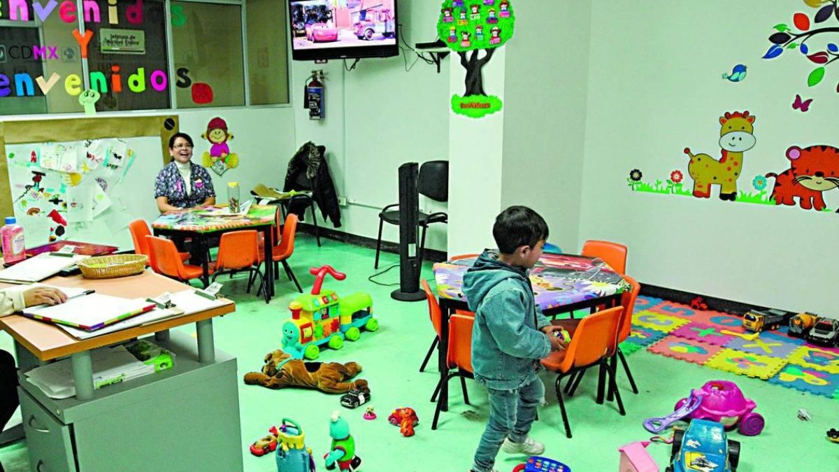 CNDH analiza llevar tema de estancias a organismos internacionales