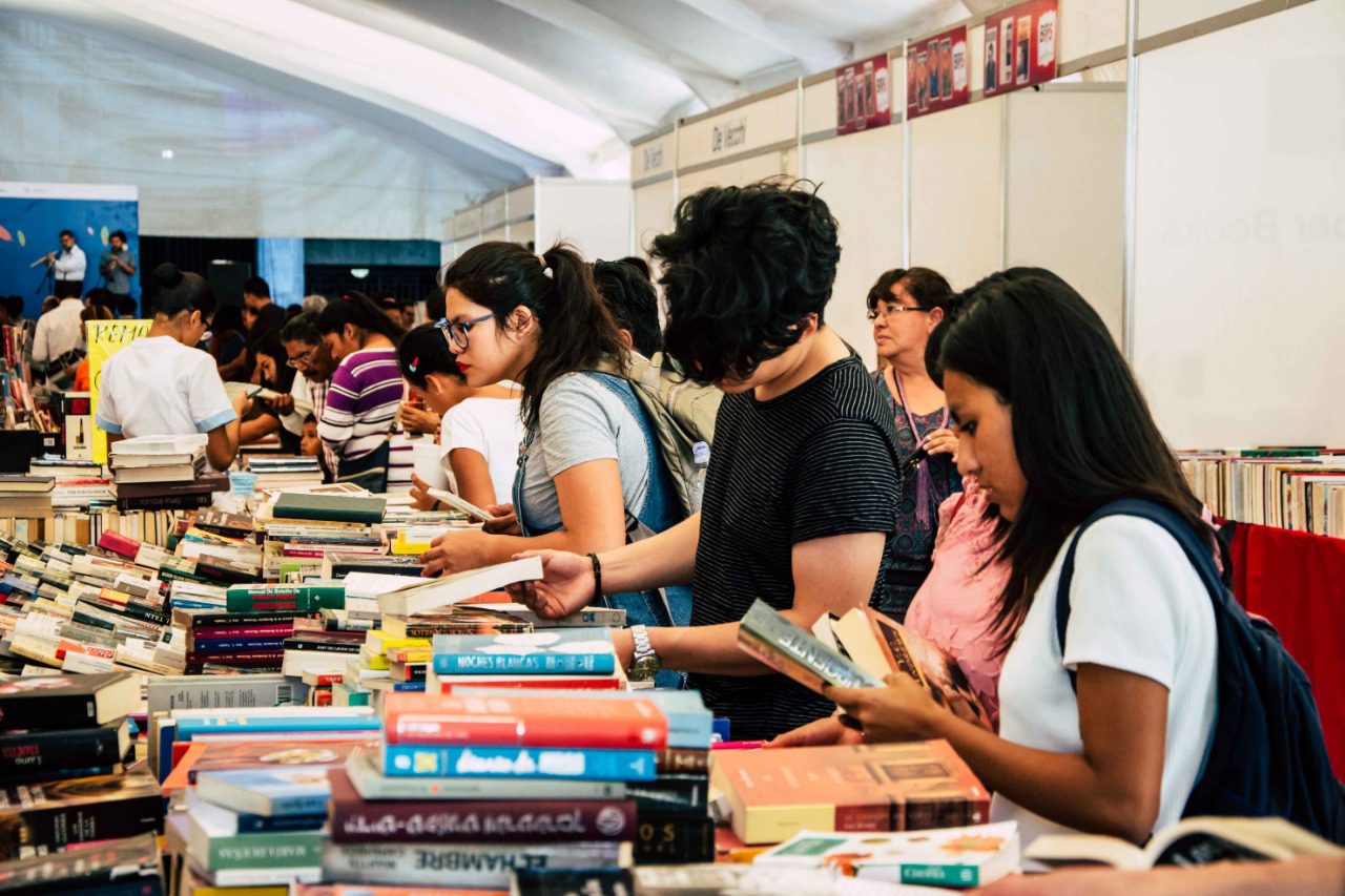 Aprovecha la Feria del Libro en el Zócalo de Cuernavaca