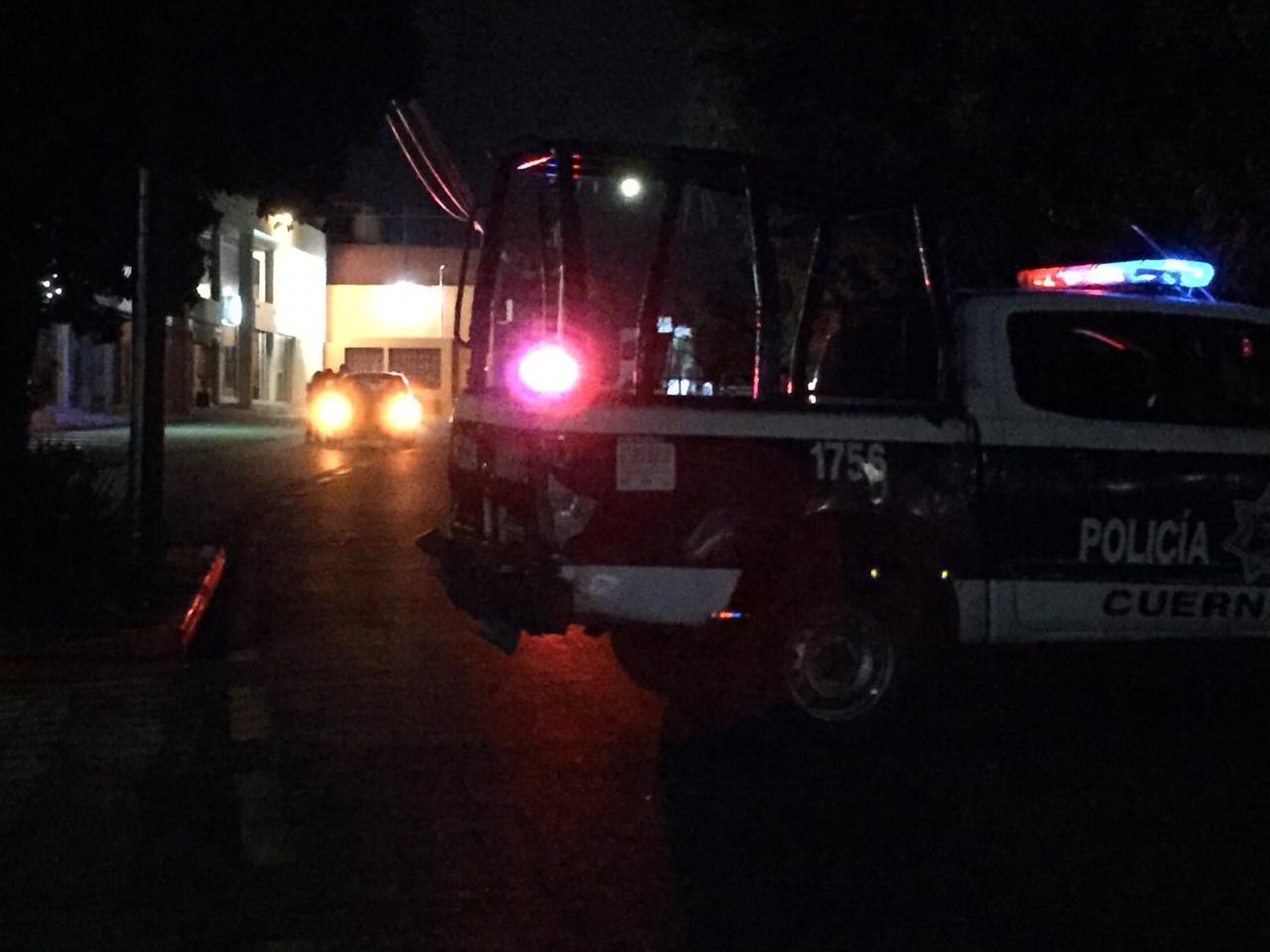 Atacan a pareja afuera de un bar en Cuernavaca