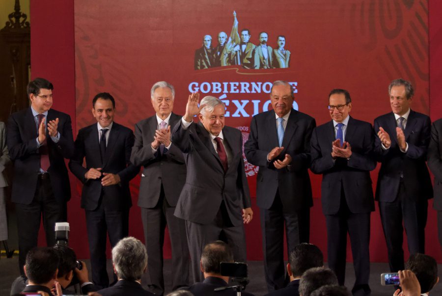¿A poco la prensa no aplaude?, pregunta López Obrador