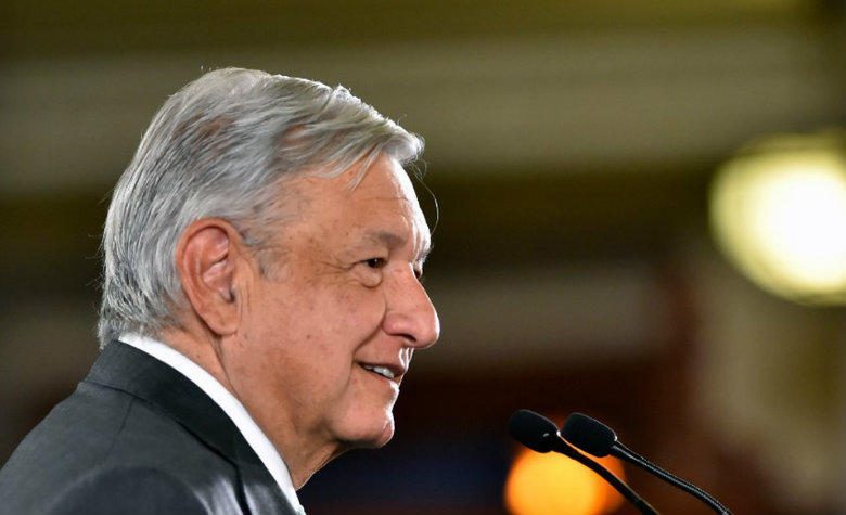 AMLO amenaza con renunciar a Morena si se “echa a perder”