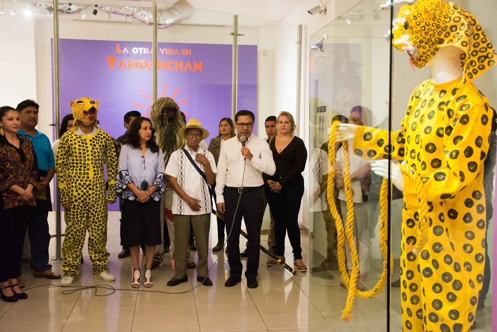 Presentan ‘Mascara de Tecuan’ como pieza del mes en el MMAPO