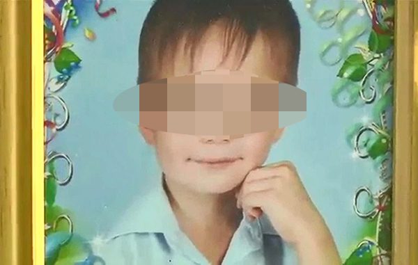 Niño de 8 años se arroja de un noveno piso tras ser golpeado por sus padres