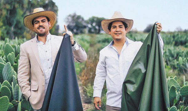 Mexicanos crean piel orgánica hecha a base de nopal