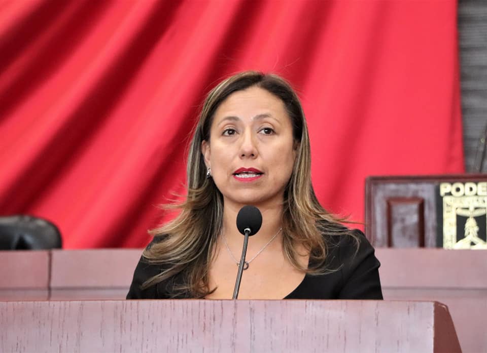 Acuerdan designación de Alejandra Flores frente a la junta política del Congreso