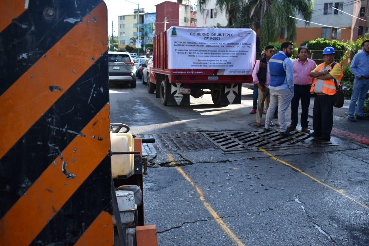 Inician obras de drenaje  en avenida centenario Jiutepec