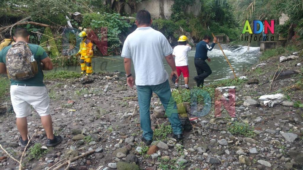Buscan a NIÑA que cayó en el Río Cuautla