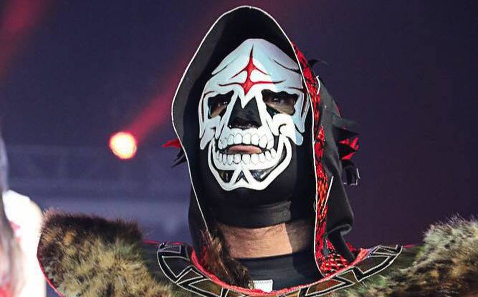 La Parka se encuentra estable luego de la caída que sufrió en el ring