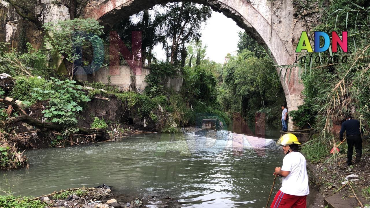 Buscan a NIÑA que cayó en el Río Cuautla