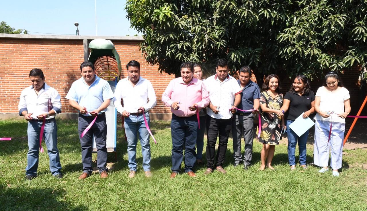 Entregan barda perimetral en primara de Cuautla