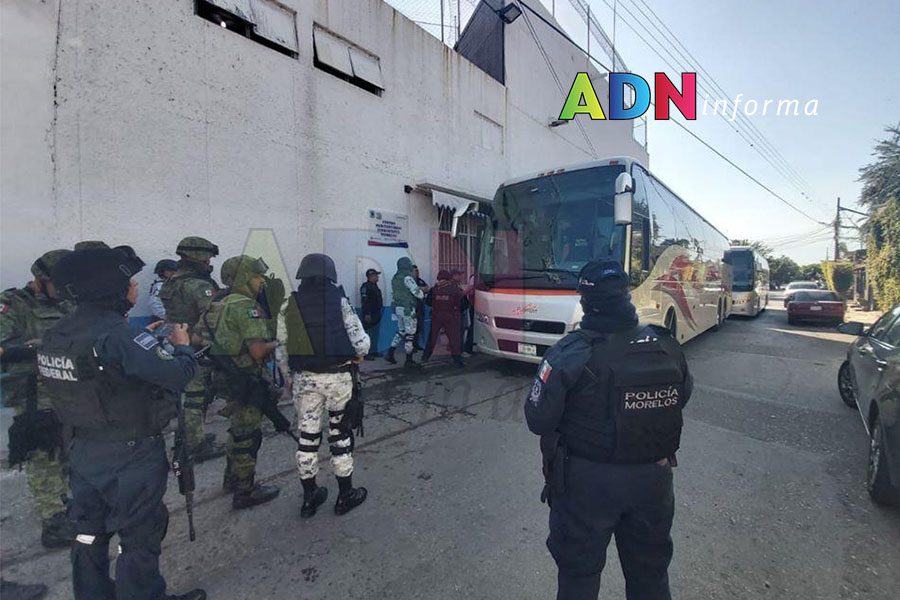 Trasladan a 28 reos de Atlacholoaya a penales de máxima seguridad