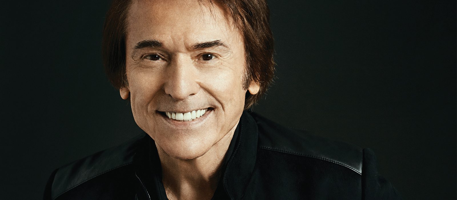 Raphael rechaza HOMENAJE porque dice que aún está vivo