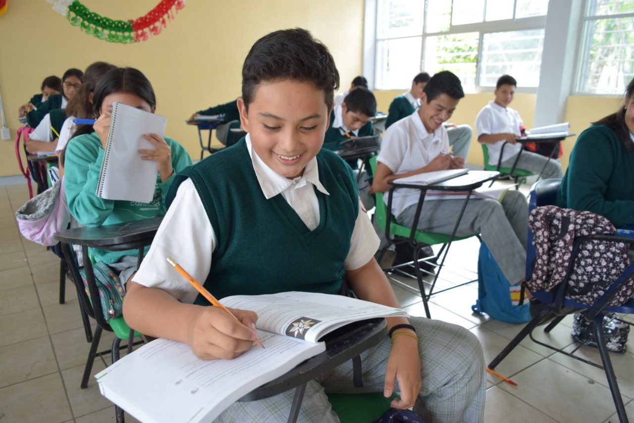 Inician clases en calma alumnos de Morelos
