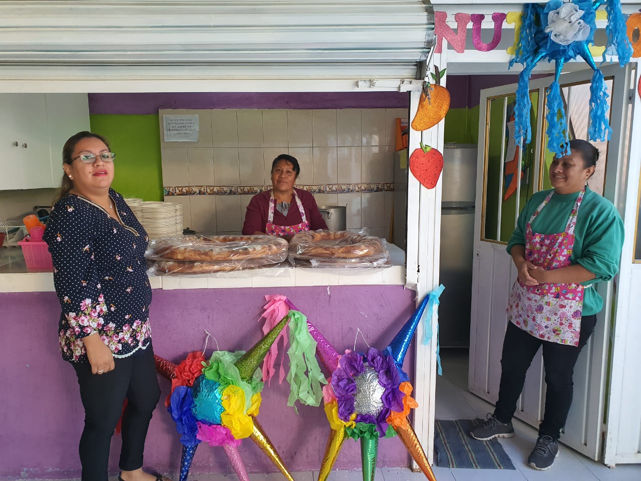 Niñez de Cuautla tuvo rosca de reyes y piñatas en regreso a clases