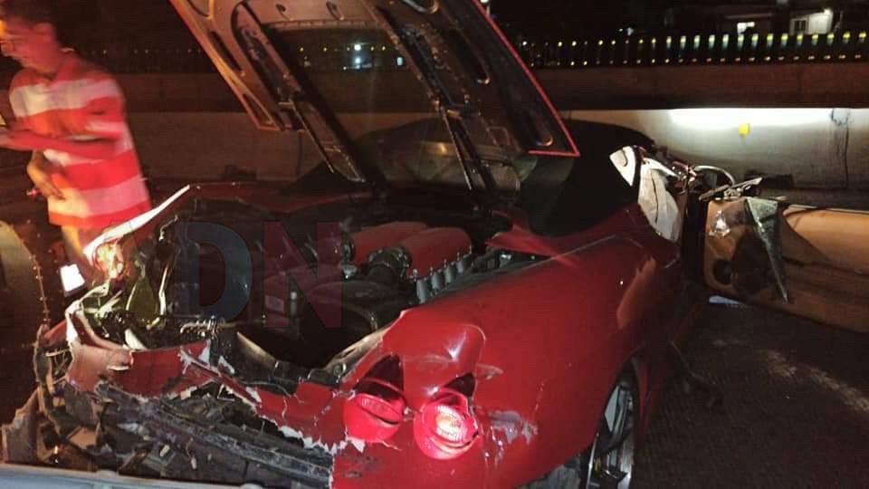 Destrozan Ferrari valuado en más de 1 mdp en el Paso Exprés