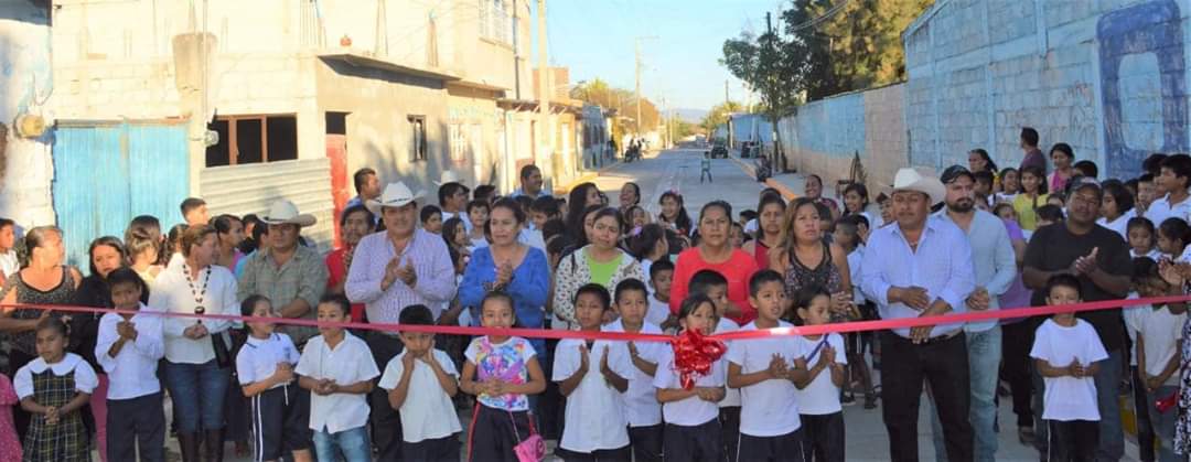 Rehabilitan drenaje y calles en Axochiapan