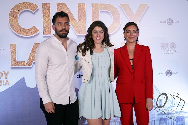 ‘Cindy la Regia’ le gana a Parásitos en las taquillas del cine en México