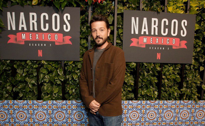Diego Luna defiende las NARCOSERIES, dice que ‘SON NECESARIAS’