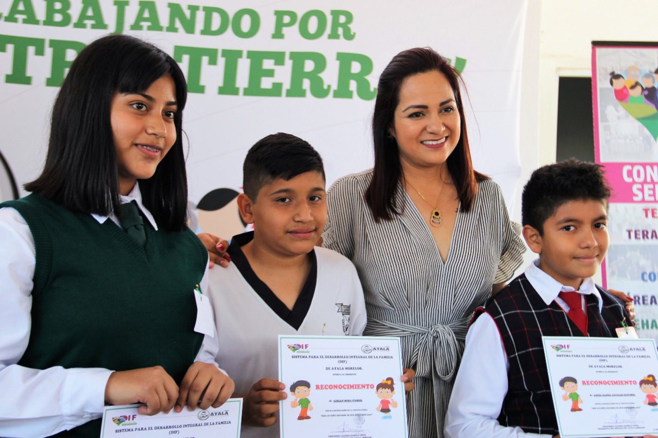 Eligen a niña difusora de los derechos humanos en Ayala