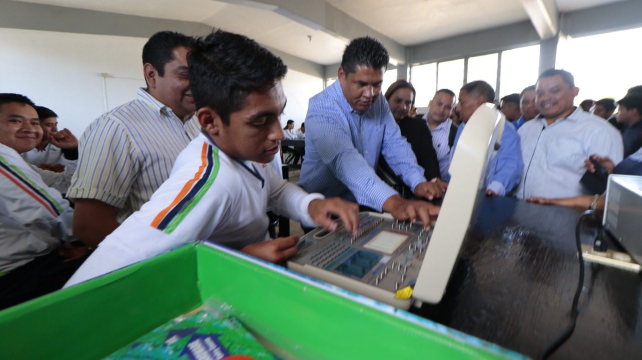 Inauguran biblioteca en Cecyte de Yecapixtla
