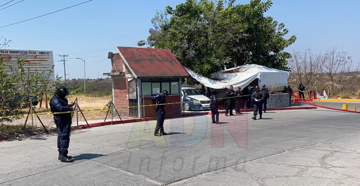 Impiden acceso a familiares de REOS de Atlacholoaya